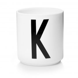 Tasse en porcelaine K