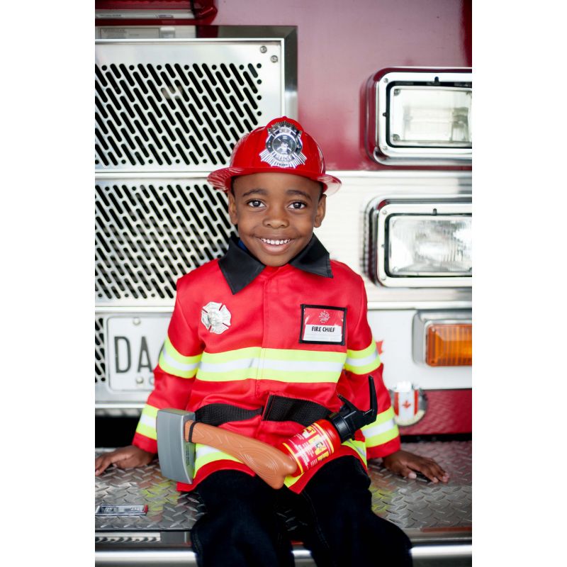 Costume de pompier 5 accessoires 5-6 ans - Bijoux, déguisements et  accessoires de décoration - JEUX, JOUETS -  - Livres +  cadeaux + jeux