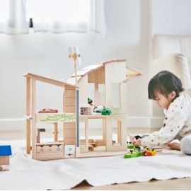 Plan Toys - Maison de poupées verte avec Accesoires